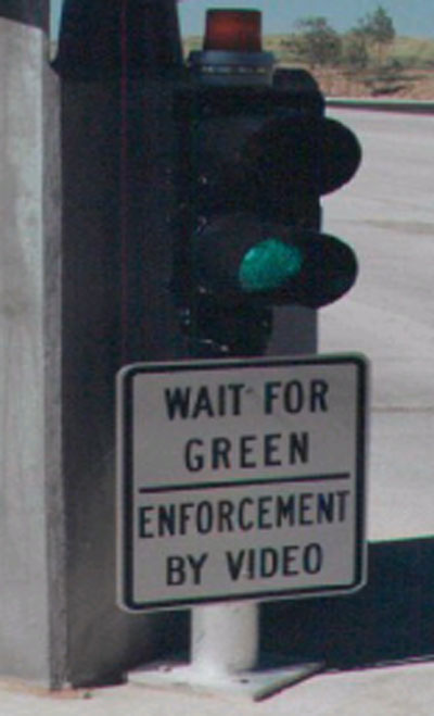 Mainline plaza lane photo